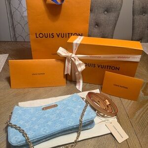 NIB Louis Vuitton Sky Blue Denim Liv Pochette